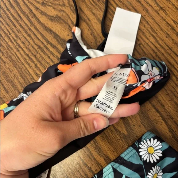 NWT VENUS women’s Tahiti midi bottom and matching top XL - Picture 5 of 12